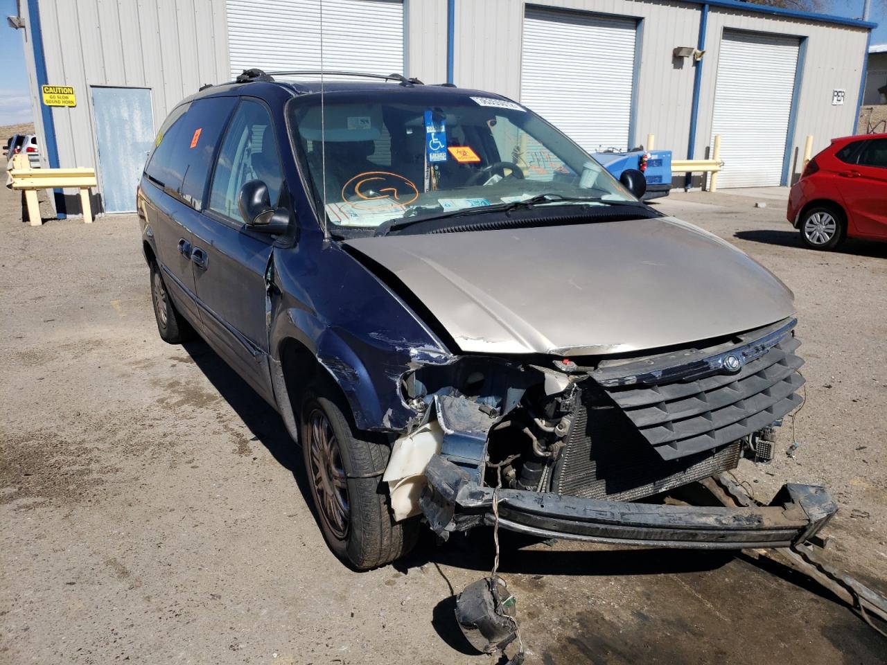 CHRYSLER TOWN & COU 2006 with VIN 2A4GP64L96R732170 - Photo from auction