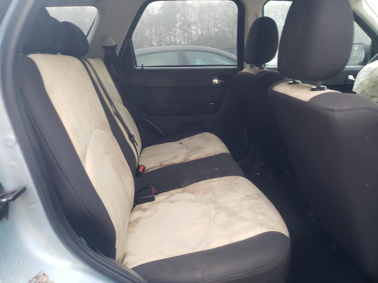 Photo 6 from auction – 2008 MAZDA TRIBUTE I with VIN 4F2CZ92Z68KM02270