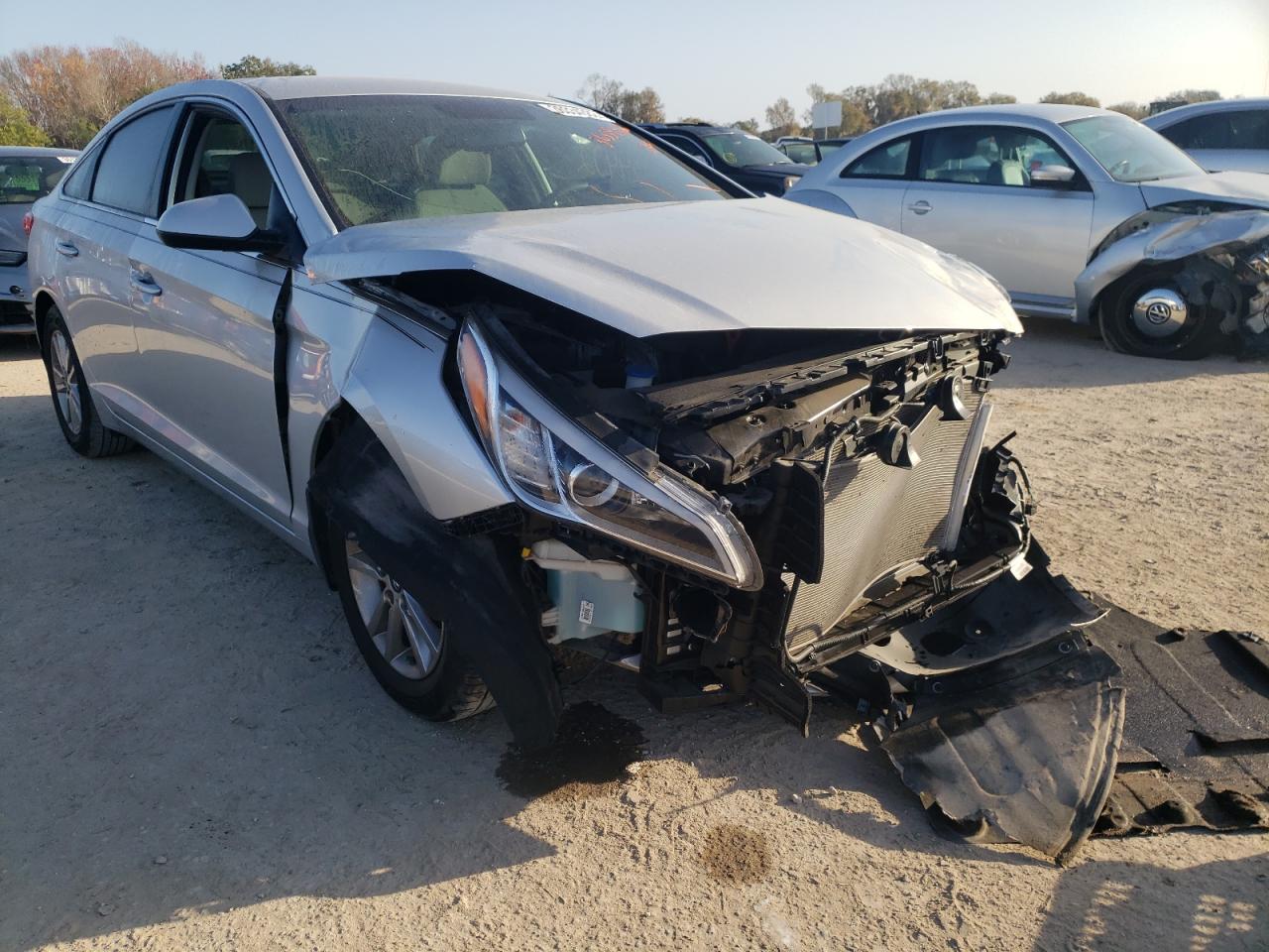 HYUNDAI SONATA SE 2016 with VIN 5NPE24AF6GH407179 - Photo from auction