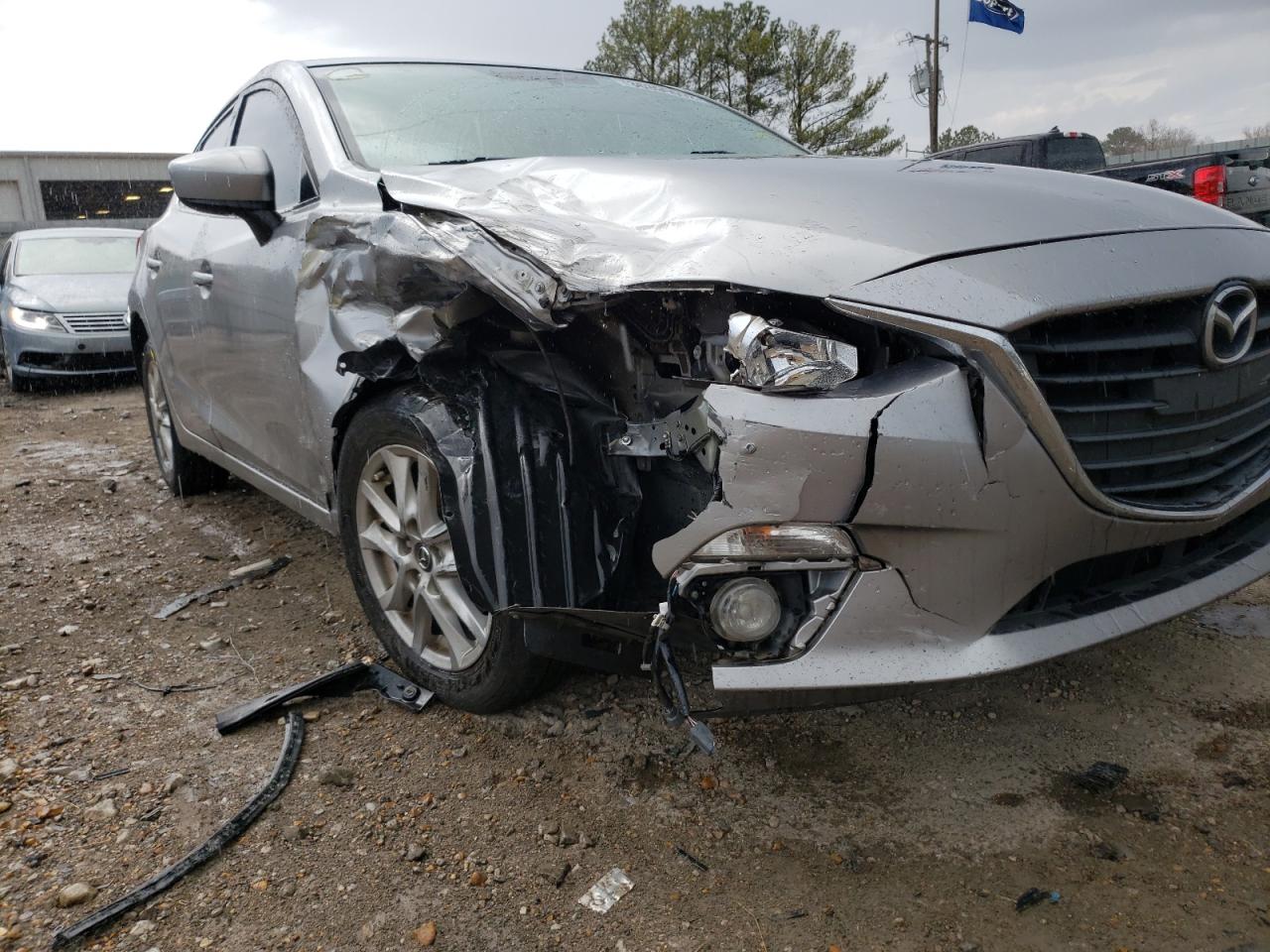 Photo 9 from auction – 2015 MAZDA 3 TOURING with VIN 3MZBM1V74FM163178