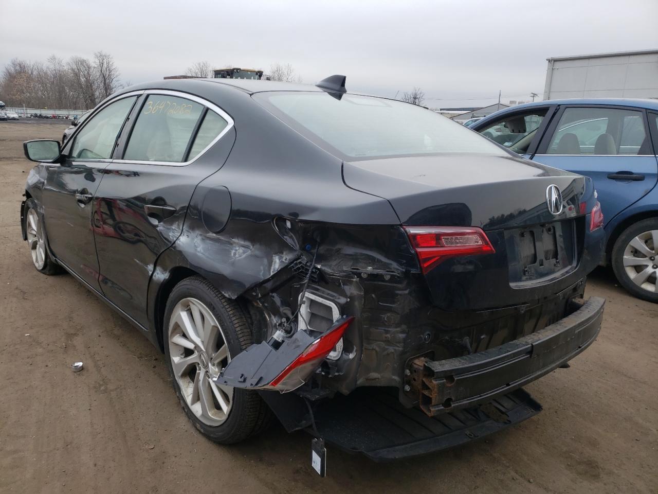 Photo 3 from auction – 2017 ACURA ILX PREMIU with VIN 19UDE2F70HA011218