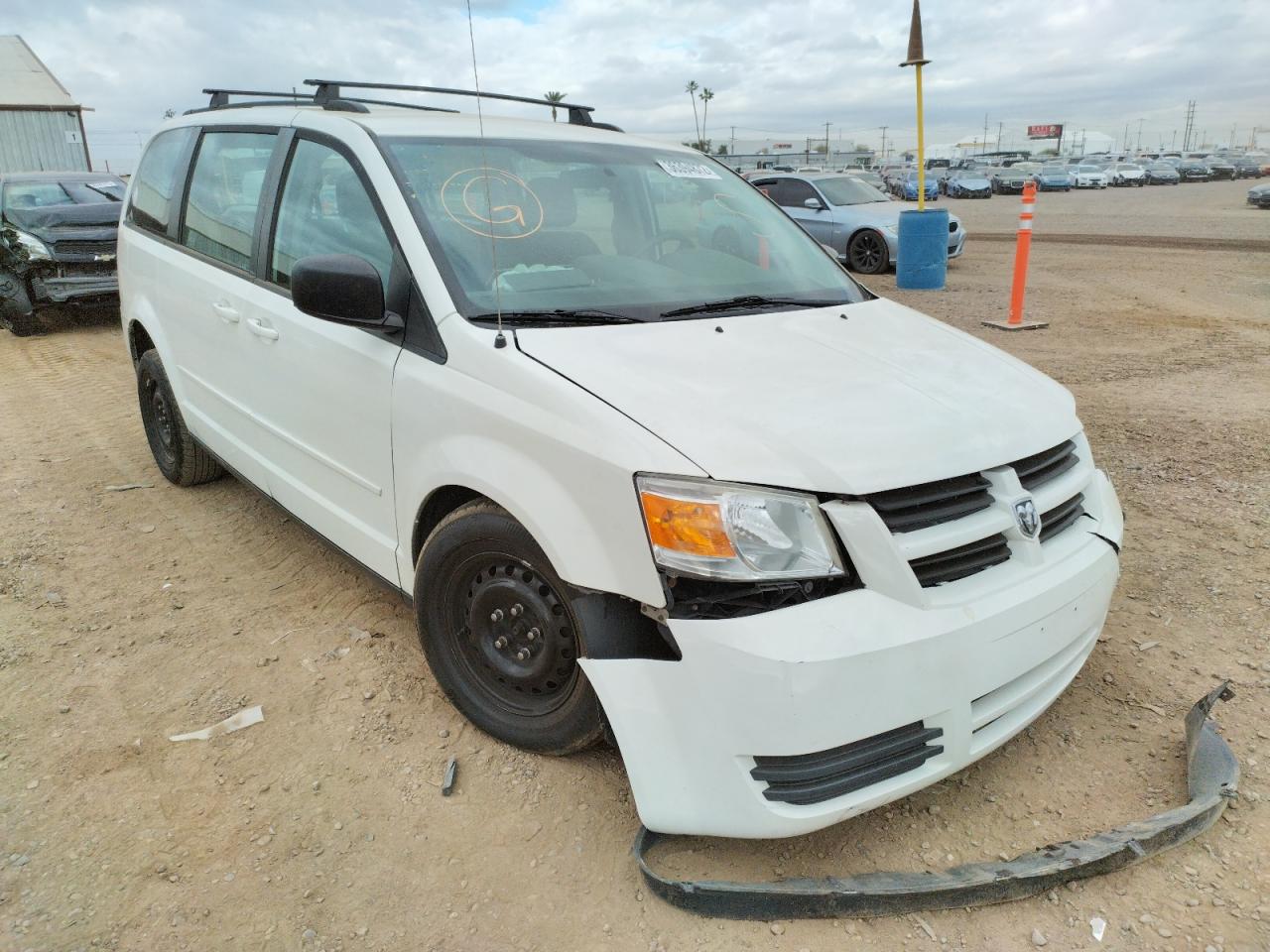 DODGE GRAND CARA 2010 with VIN 2D4RN4DE0AR499558 - Photo from auction