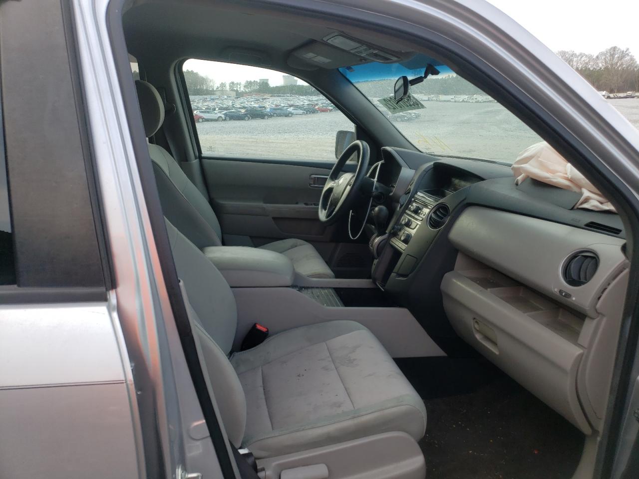 Photo 5 from auction – 2012 HONDA PILOT EX with VIN 5FNYF3H40CB034939
