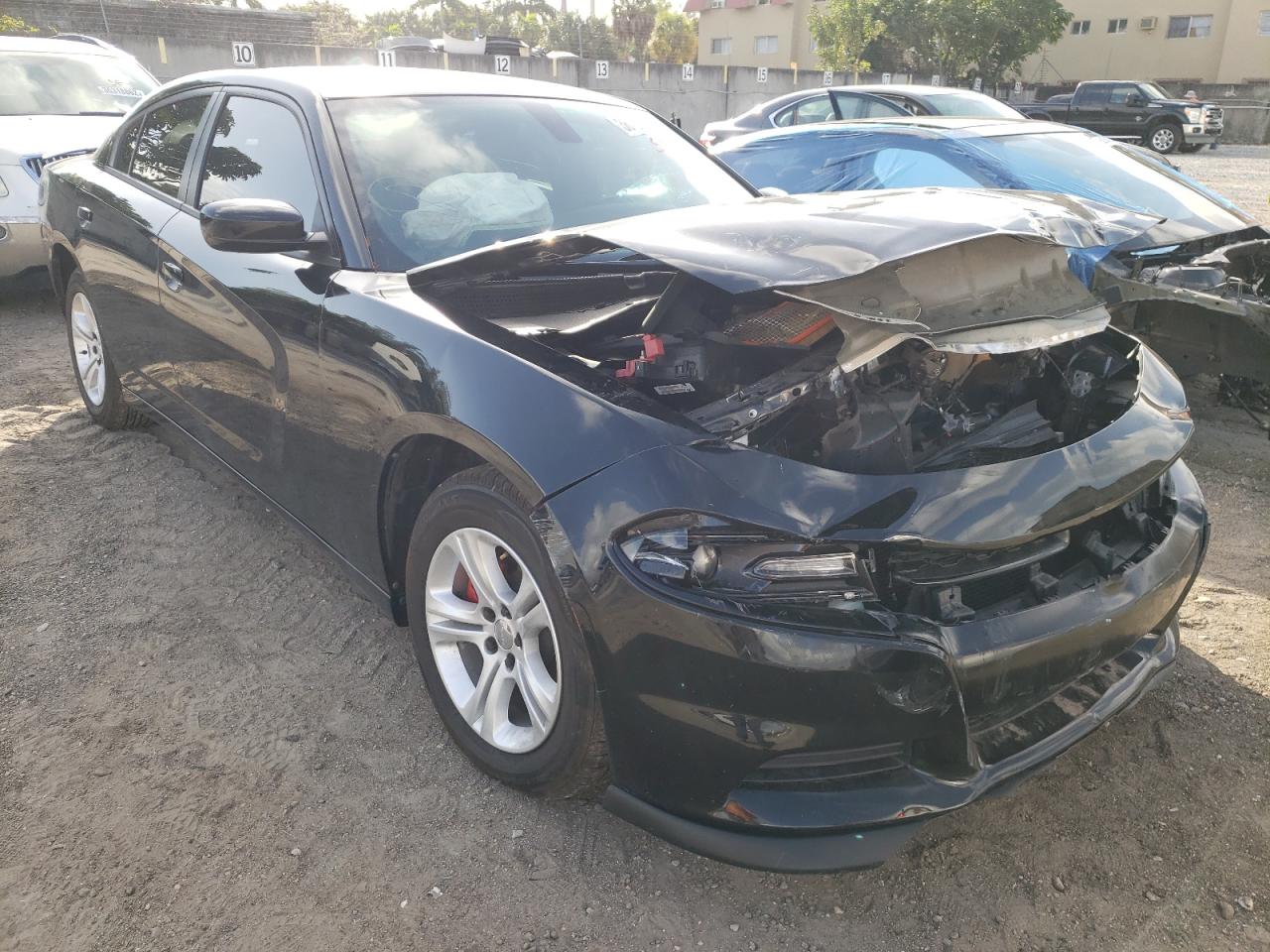 DODGE CHARGER SX 2019 with VIN 2C3CDXBG1KH657977 - Photo from auction