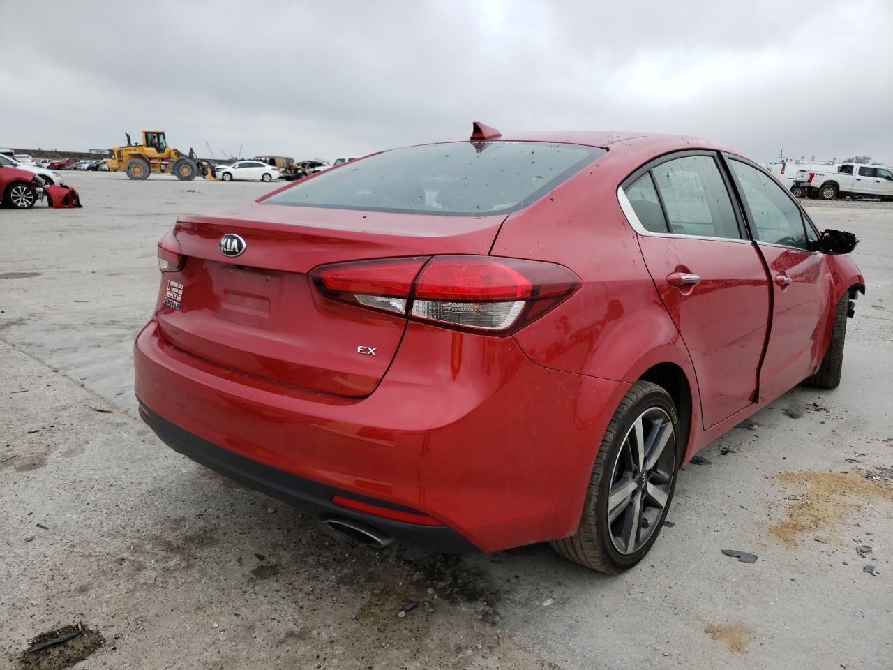 Photo 4 from auction – 2017 KIA FORTE EX with VIN 3KPFL4A83HE007122