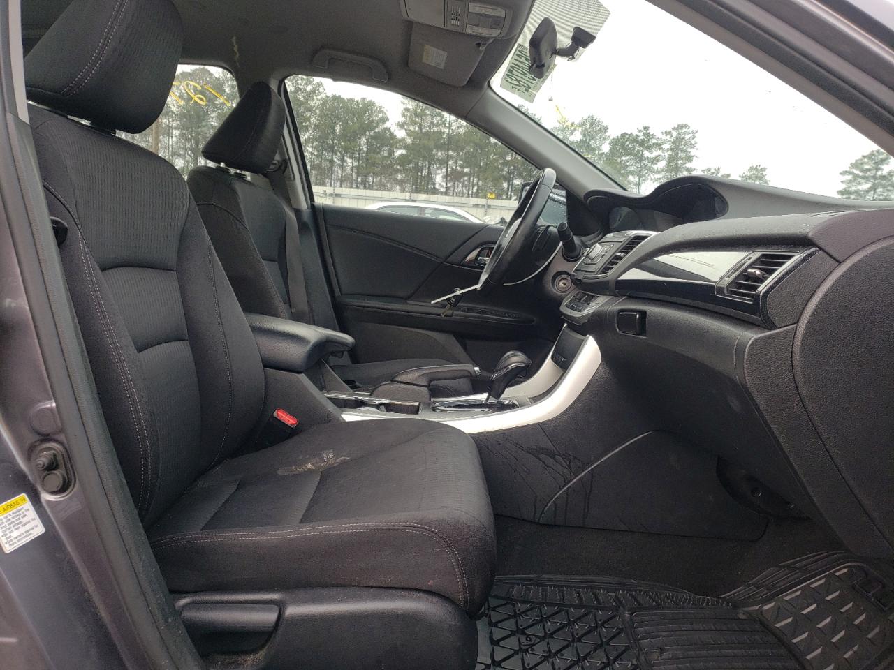 Photo 5 from auction – 2014 HONDA ACCORD SPO with VIN 1HGCR2F56EA028762