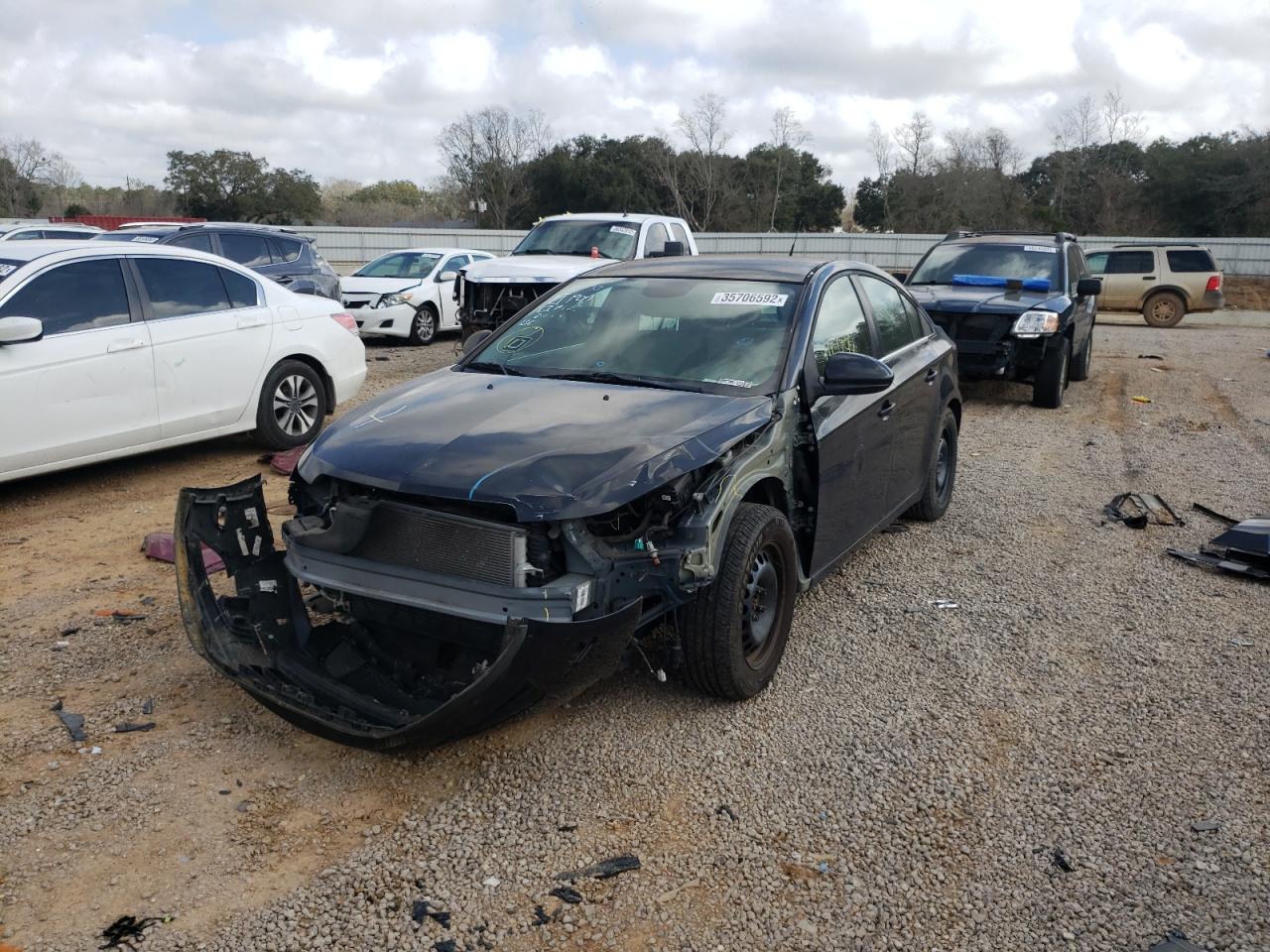 Photo 2 from auction – 2012 CHEVROLET CRUZE LS with VIN 1G1PD5SH0C7398656