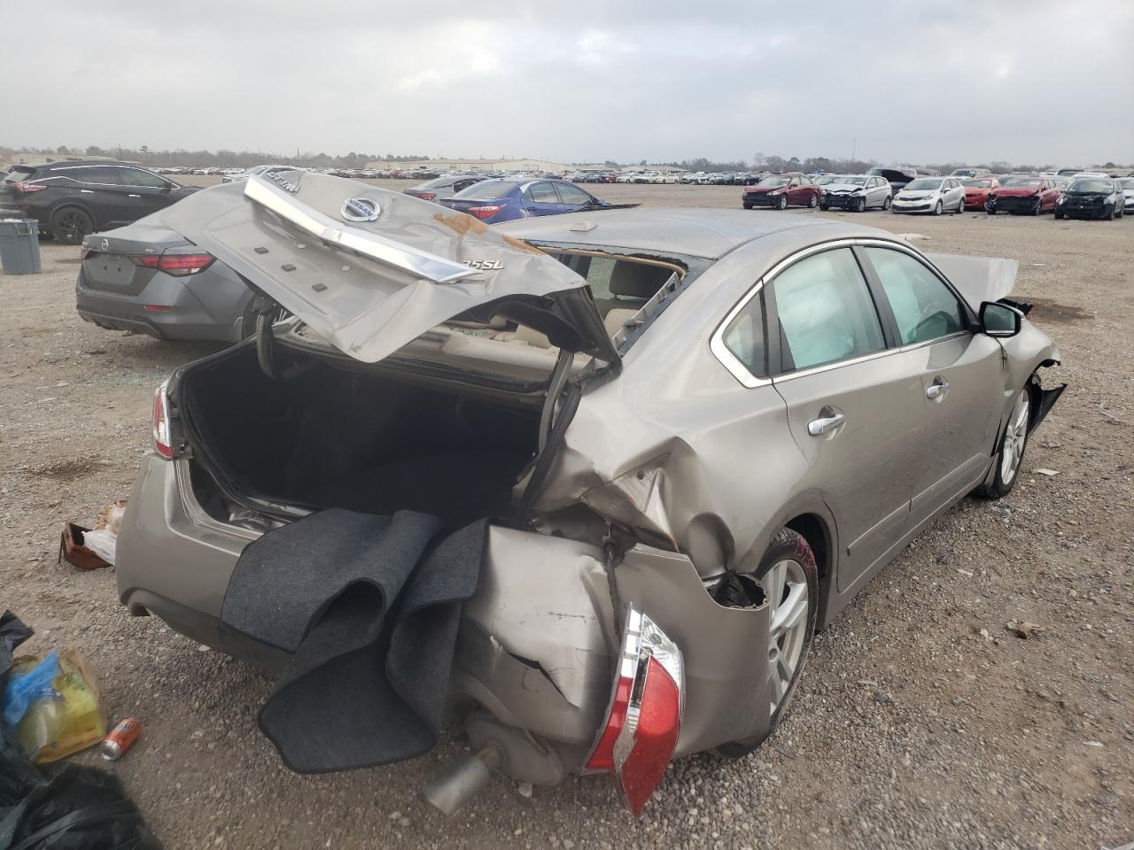 Photo 4 from auction – 2015 NISSAN ALTIMA 3.5 with VIN 1N4BL3AP1FC147213