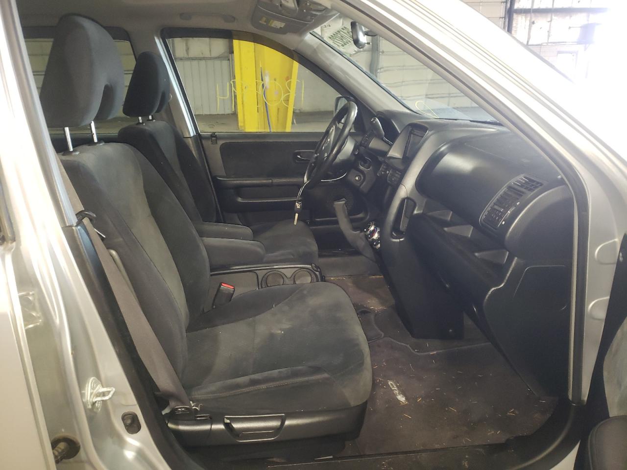 Photo 5 from auction – 2006 HONDA CR-V EX with VIN JHLRD78806C007474
