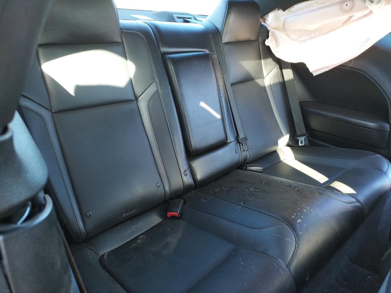 Photo 6 from auction – 2016 DODGE CHALLENGER with VIN 2C3CDZAG4GH337802