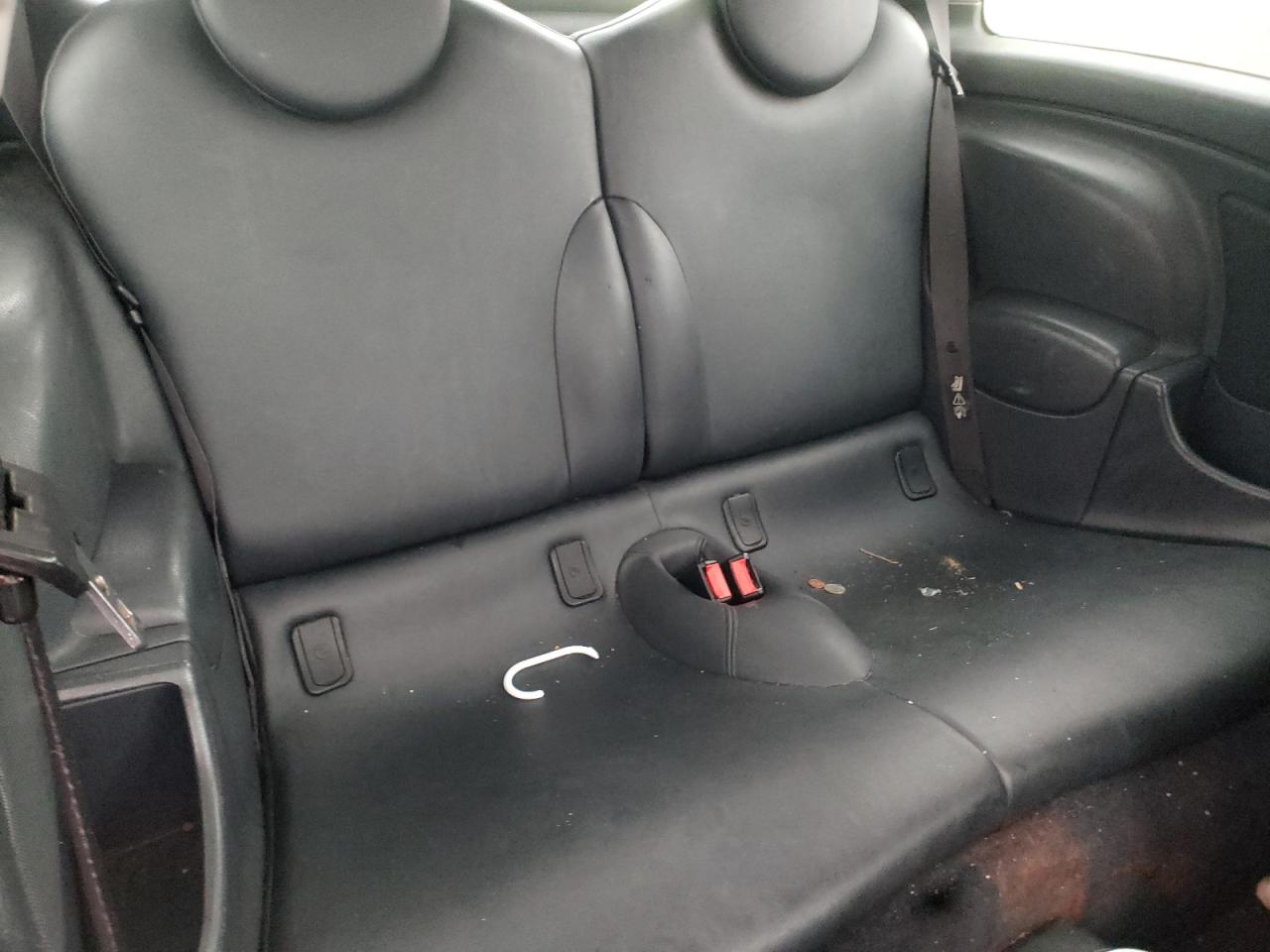 Photo 6 from auction – 2006 MINI COOPER with VIN WMWRC33536TK67841