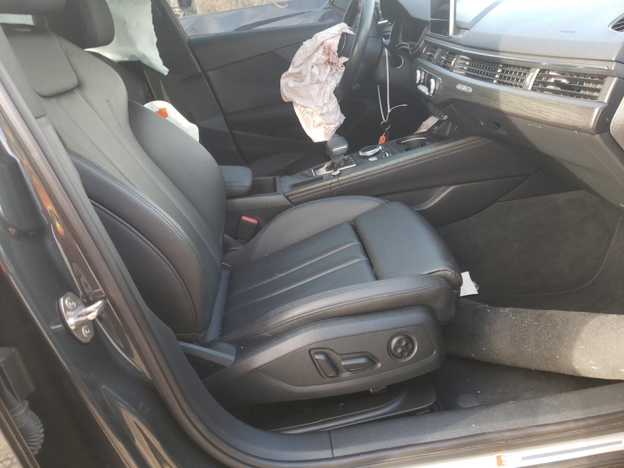 Photo 5 from auction – 2019 AUDI A4 PREMIUM with VIN WAUENAF4XKN001649