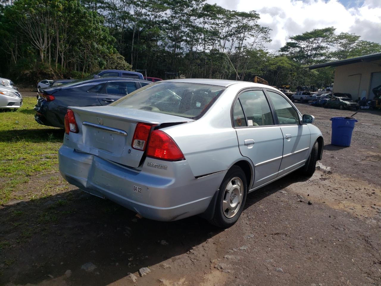 Photo 4 from auction – 2003 HONDA CIVIC HYBR with VIN JHMES96673S023136