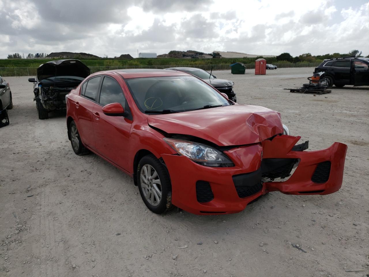 MAZDA 3 I 2013 z numerem VIN JM1BL1V75D1809358 - Zdjęcie z aukcji