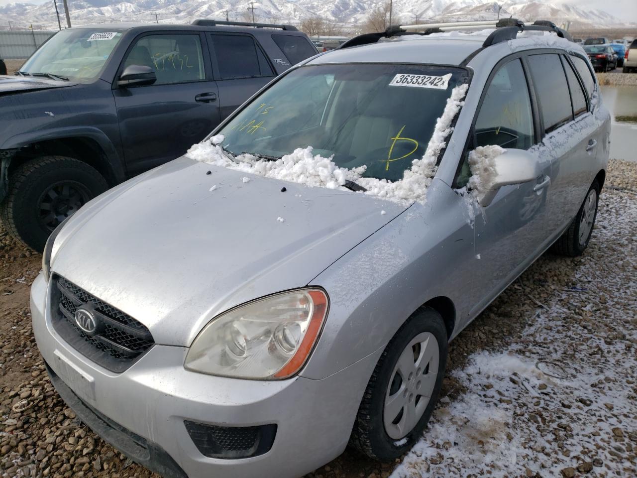 Photo 2 from auction – 2009 KIA RONDO BASE with VIN KNAFG528X97224254
