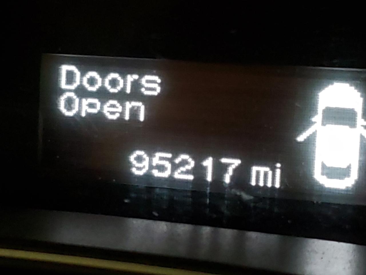 Photo 8 from auction – 2016 DODGE DART SE with VIN 1C3CDFAA4GD728987