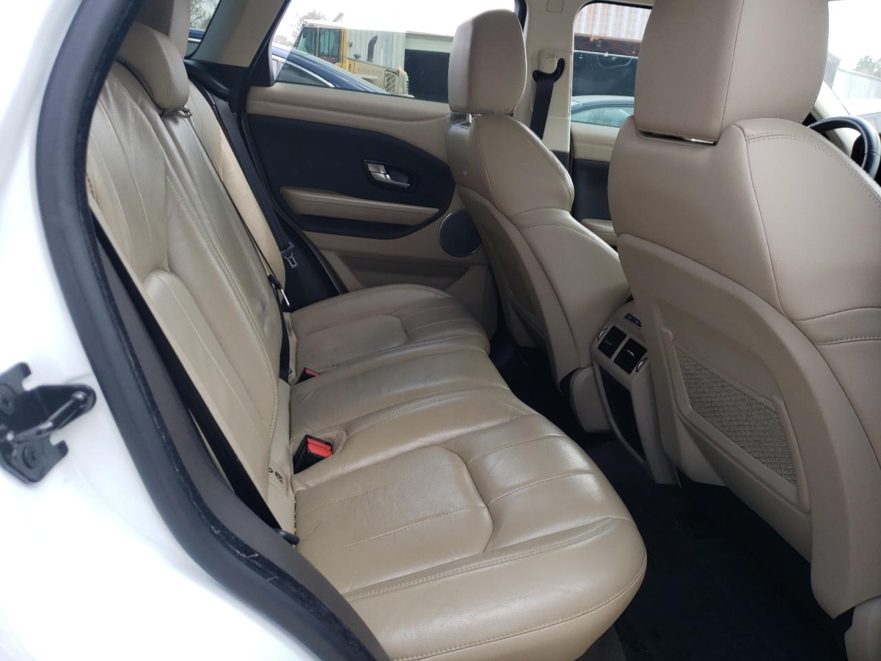 Photo 6 from auction – 2018 LAND ROVER RANGE ROVE with VIN SALVP2RX0JH279667