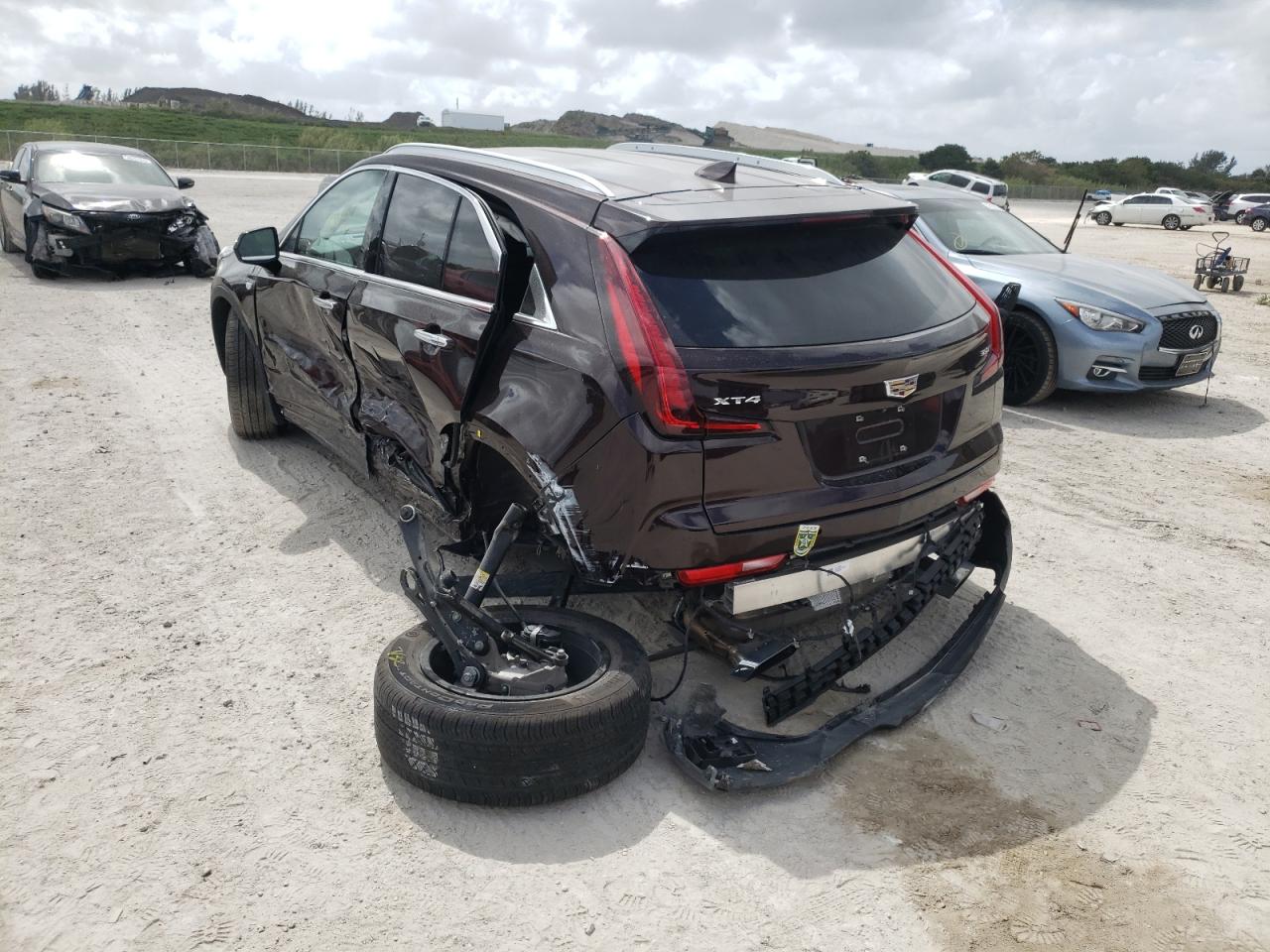 Photo 3 from auction – 2020 CADILLAC XT4 PREMIU with VIN 1GYFZCR44LF130978