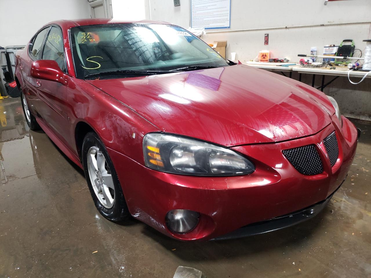 PONTIAC GRAND PRIX 2008 مع رقم تعريف المركبة 2G2WP552X81141269 - صورة من المزاد