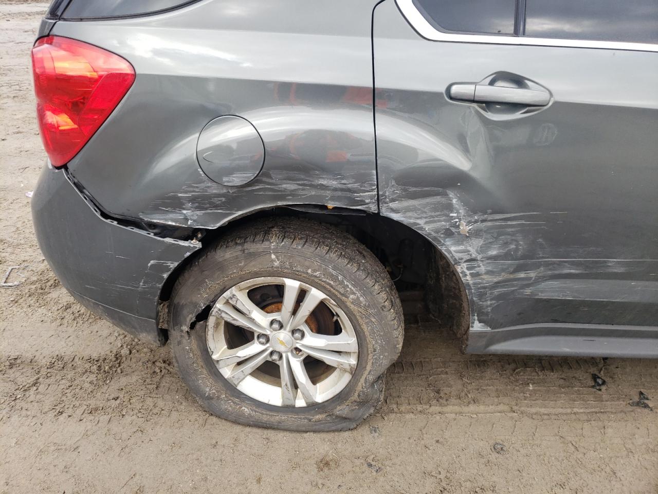 Photo 9 from auction – 2013 CHEVROLET EQUINOX LT with VIN 2GNFLEEK0D6283190