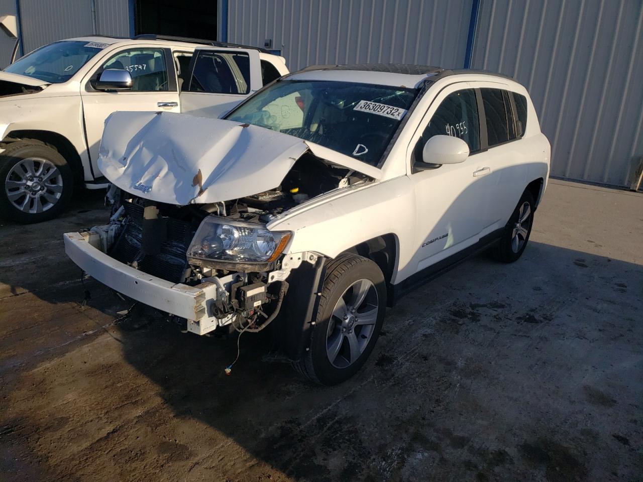 Photo 2 from auction – 2016 JEEP COMPASS LA with VIN 1C4NJDEB8GD545872