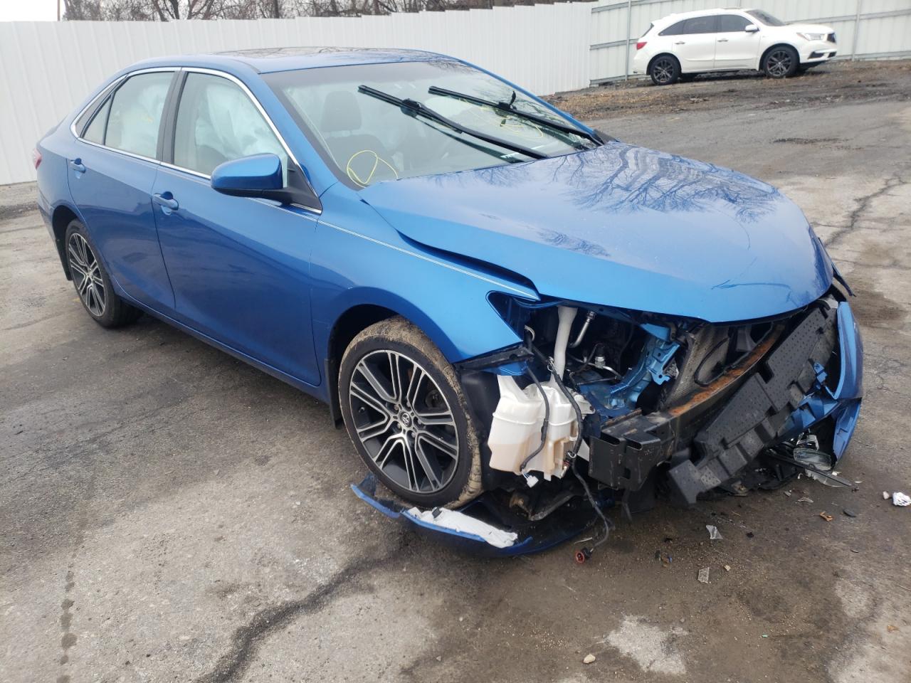 Foto 1 de la subasta – 2016 TOYOTA CAMRY LE con VIN 4T1BF1FK2GU511794