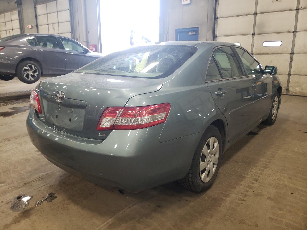 Photo 4 from auction – 2011 TOYOTA CAMRY BASE with VIN 4T4BF3EK7BR156410
