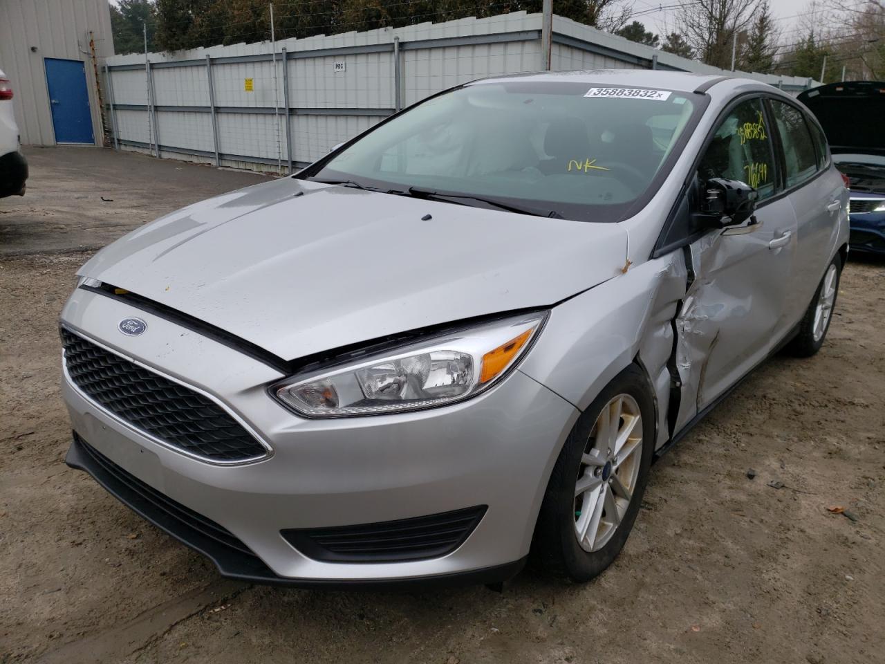 Photo 2 from auction – 2016 FORD FOCUS SE with VIN 1FADP3K29GL227909
