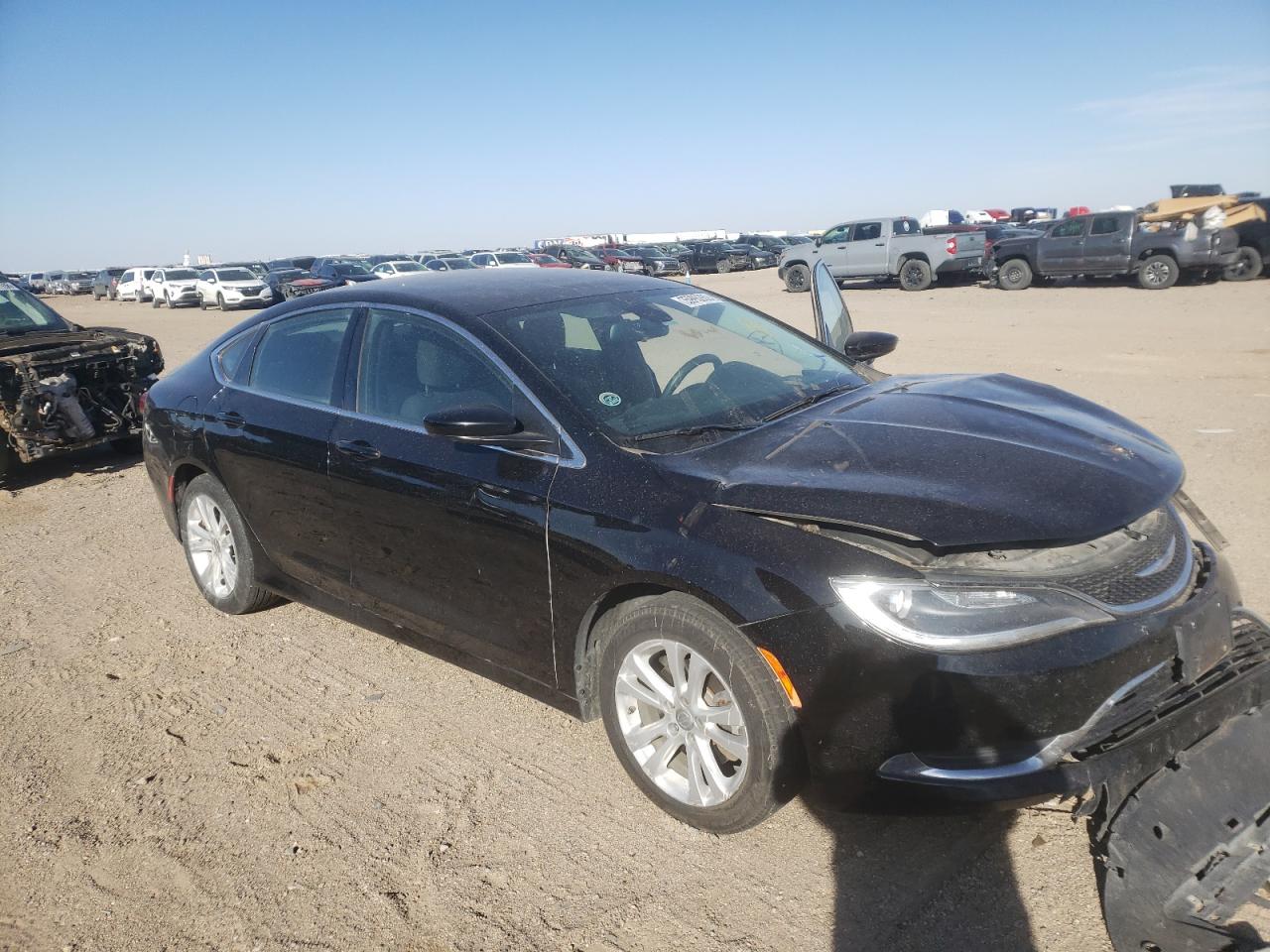 CHRYSLER 200 LIMITE 2015 with VIN 1C3CCCABXFN710237 - Photo from auction