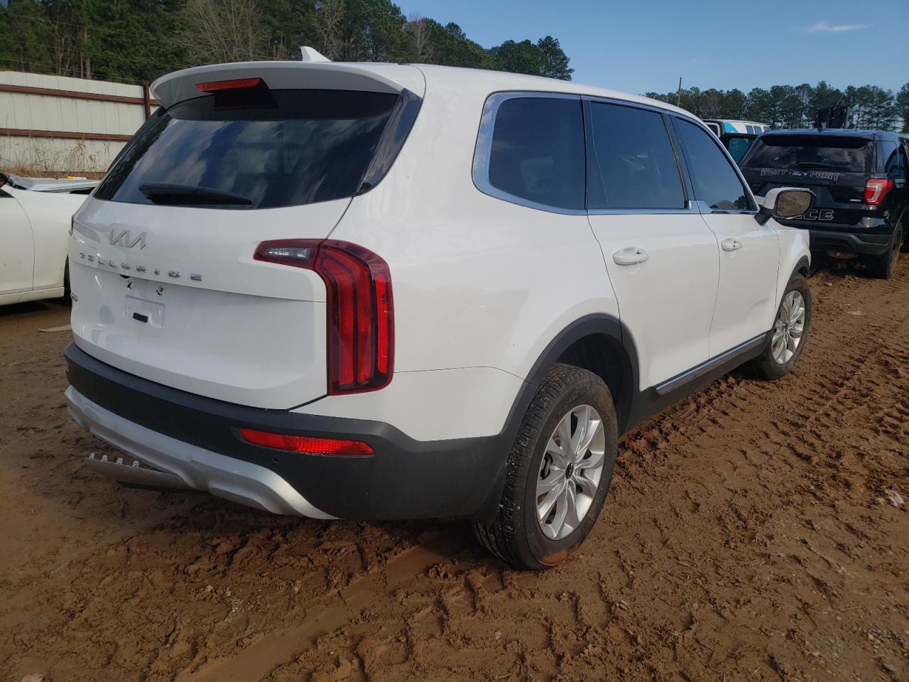 Photo 4 from auction – 2022 KIA TELLURIDE with VIN 5XYP2DHC8NG233558
