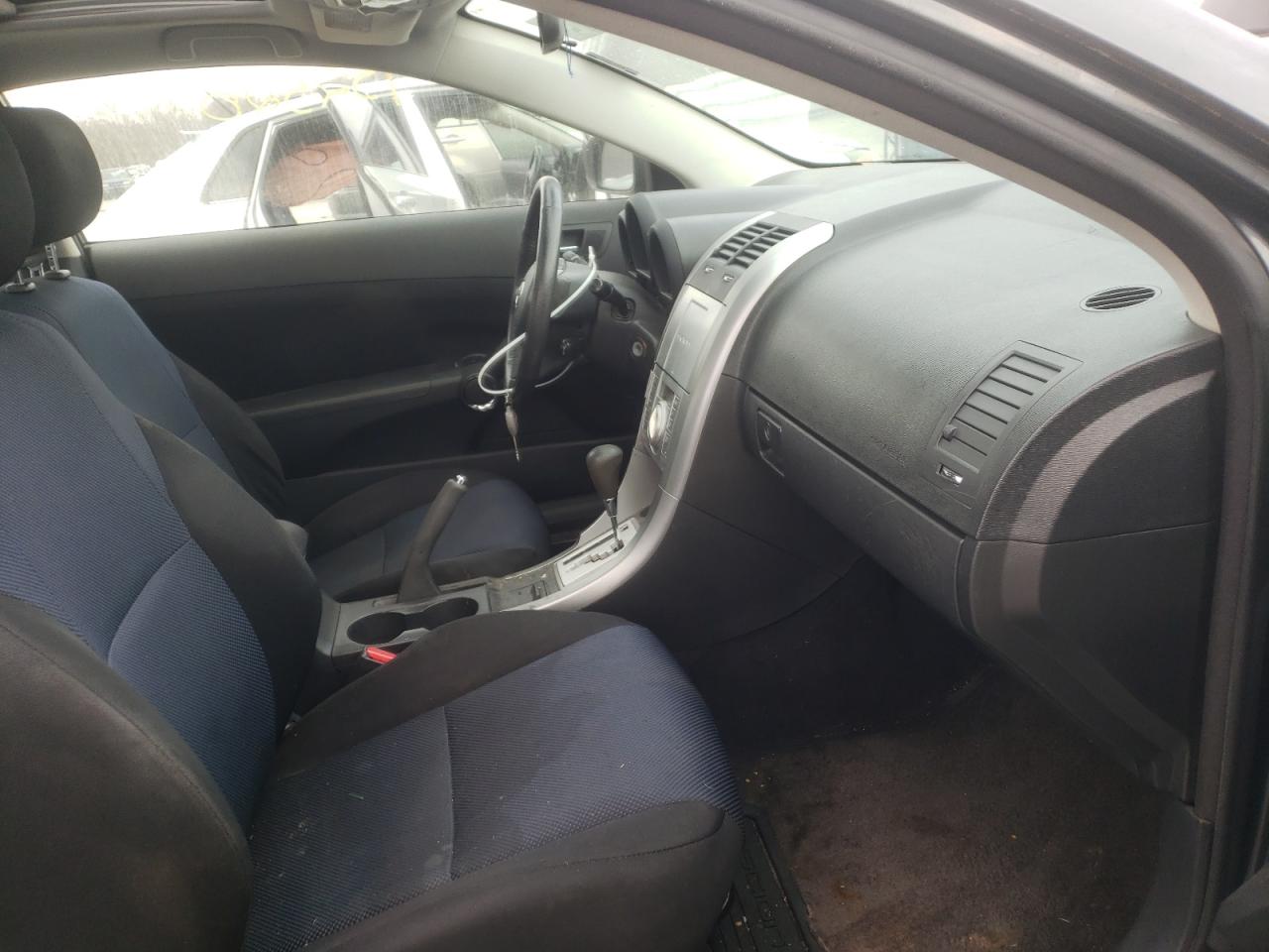Photo 5 from auction – 2006 SCION TC with VIN JTKDE177660069059