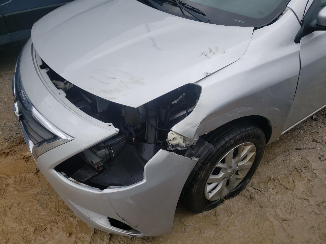 Photo 9 from auction – 2018 NISSAN VERSA S with VIN 3N1CN7AP4JL872353