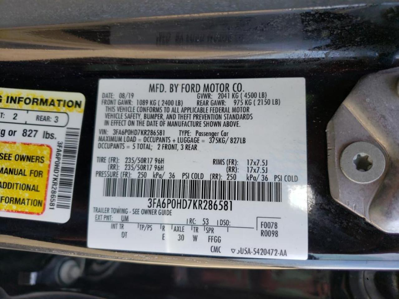 Photo 10 from auction – 2019 FORD FUSION SE with VIN 3FA6P0HD7KR286581