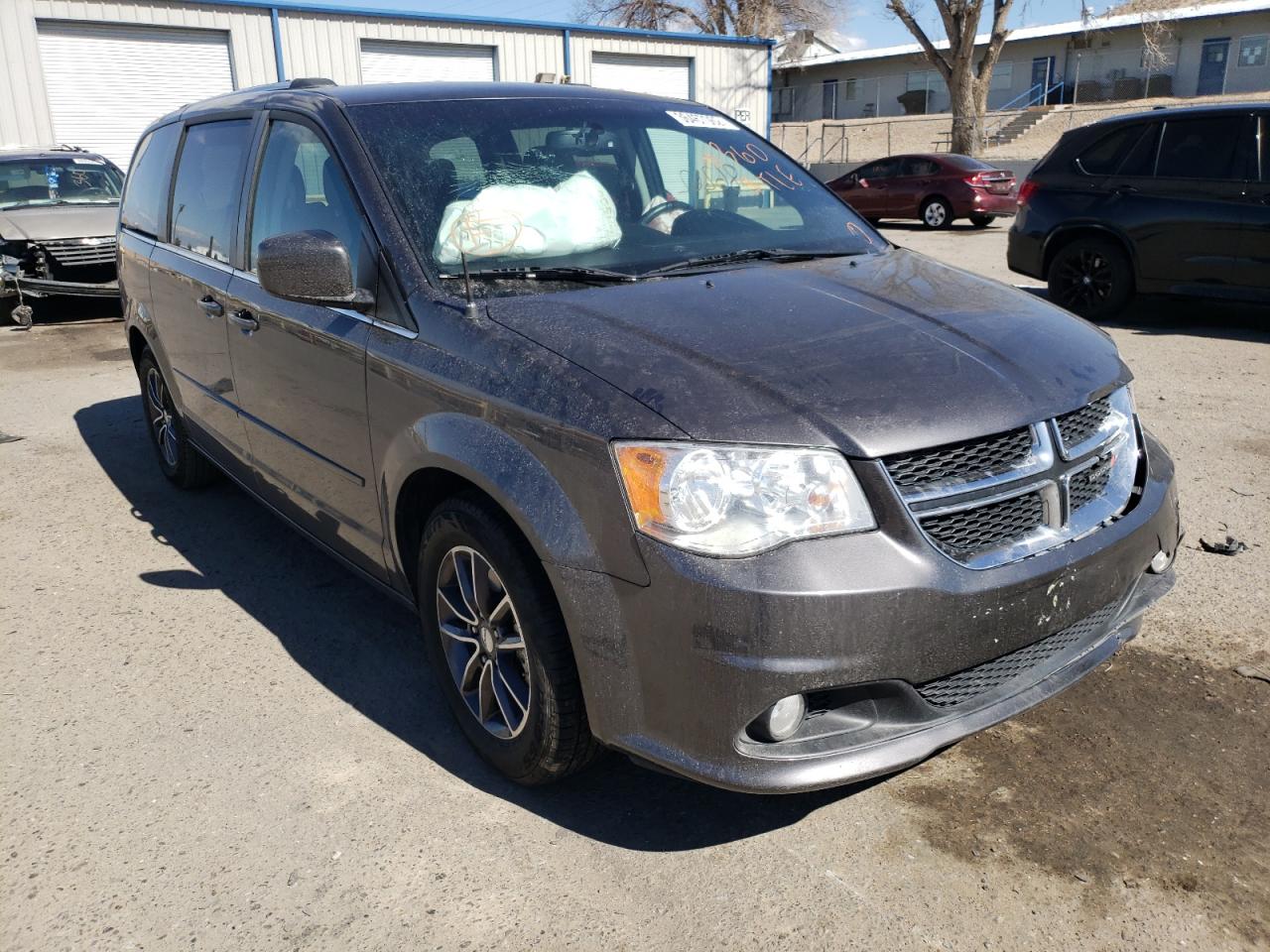 DODGE GRAND CARA 2017 with VIN 2C4RDGCG4HR801786 - Photo from auction