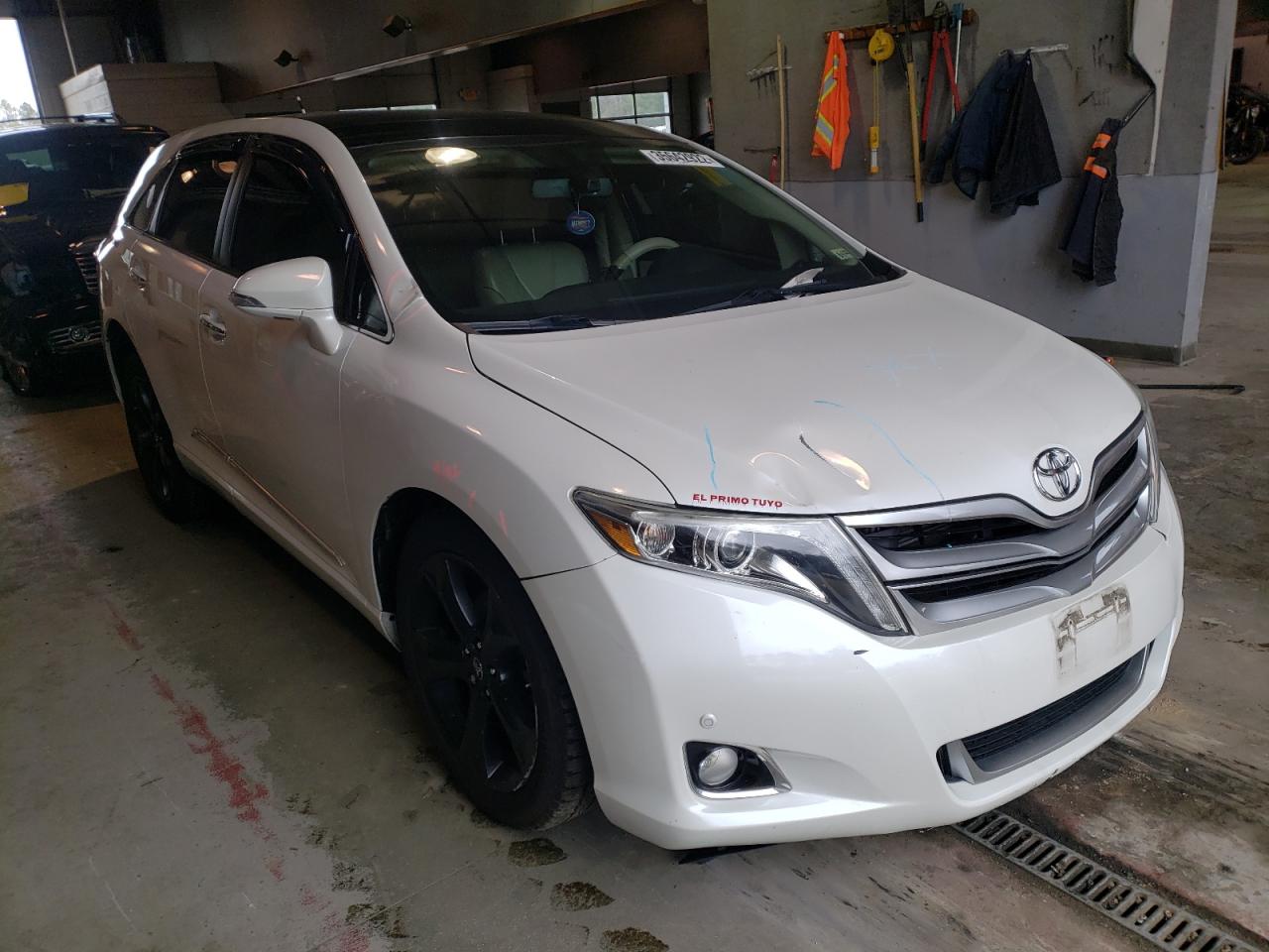 TOYOTA VENZA LE 2015 with VIN 4T3BK3BB1FU118873 - Photo from auction