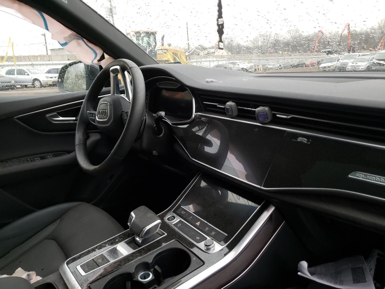 Photo 9 from auction – 2021 AUDI Q7 PREMIUM with VIN WA1AXAF72MD026134