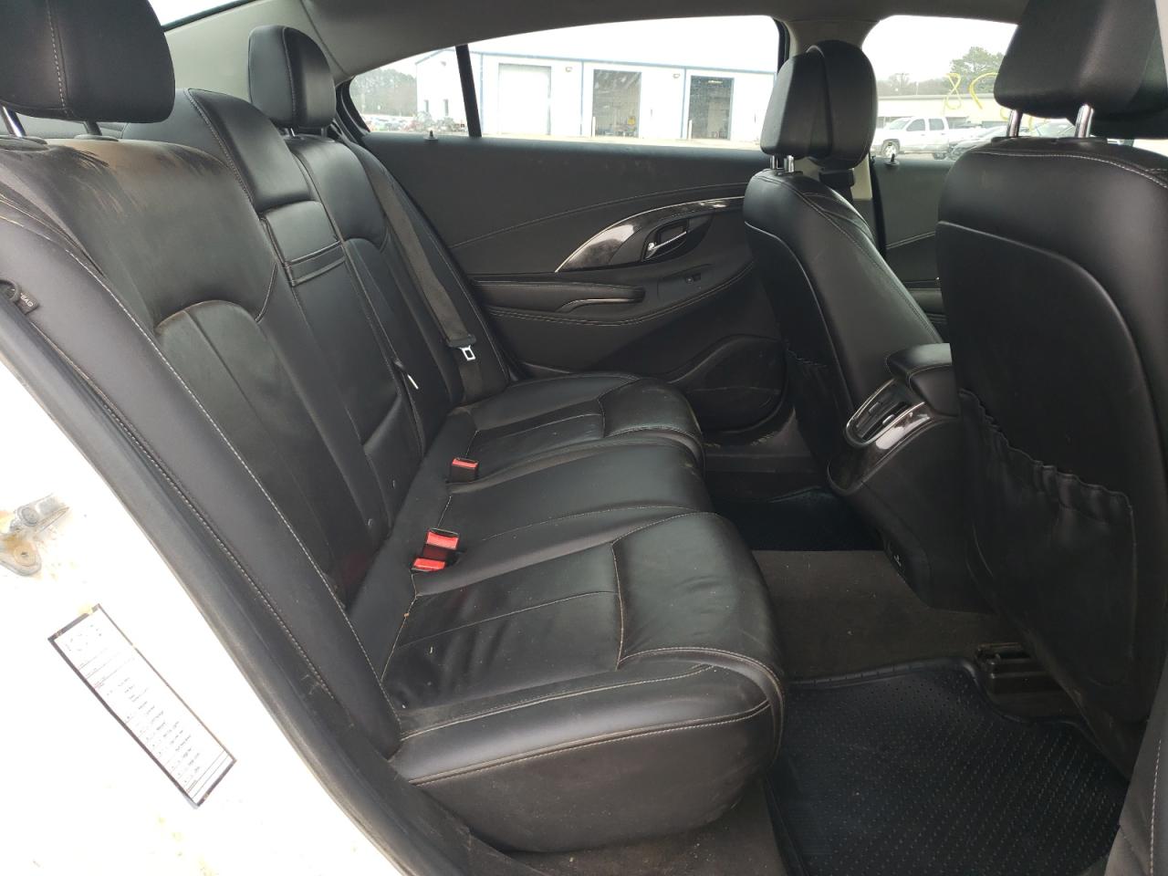 Photo 6 from auction – 2014 BUICK LACROSSE with VIN 1G4GB5GR1EF134669