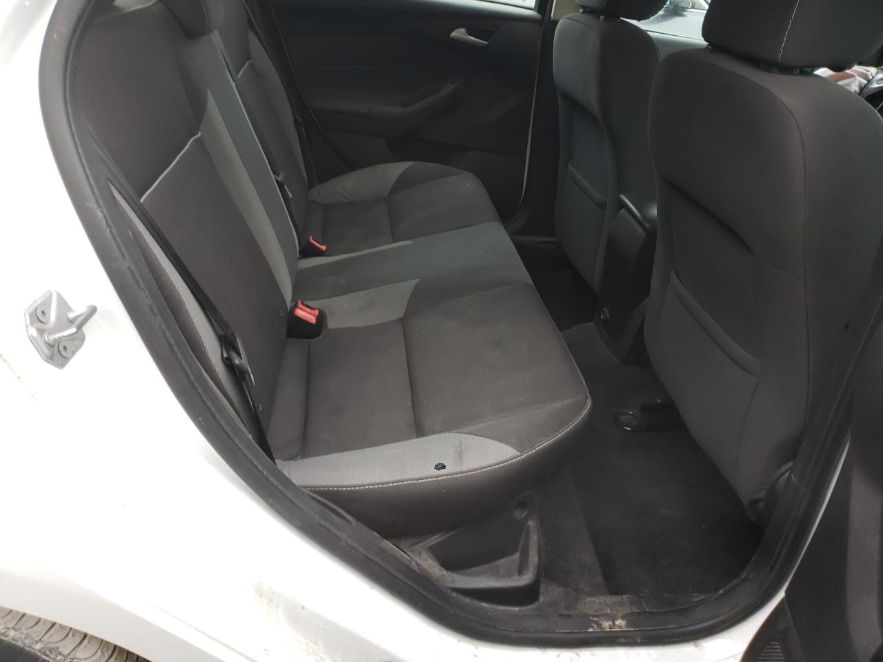Photo 6 from auction – 2013 FORD FOCUS SE with VIN 1FADP3F22DL319109