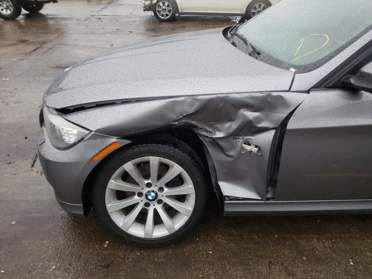 Photo 9 from auction – 2011 BMW 328 XI with VIN WBAPK7C52BA821491