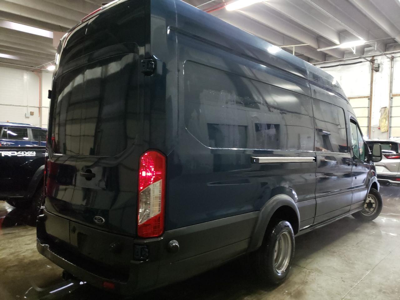 Photo 4 from auction – 2017 FORD TRANSIT T- with VIN 1FTWS4XV7HKA49547