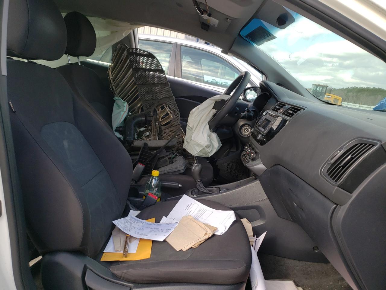Photo 5 from auction – 2016 KIA RIO LX with VIN KNADM4A31G6687094