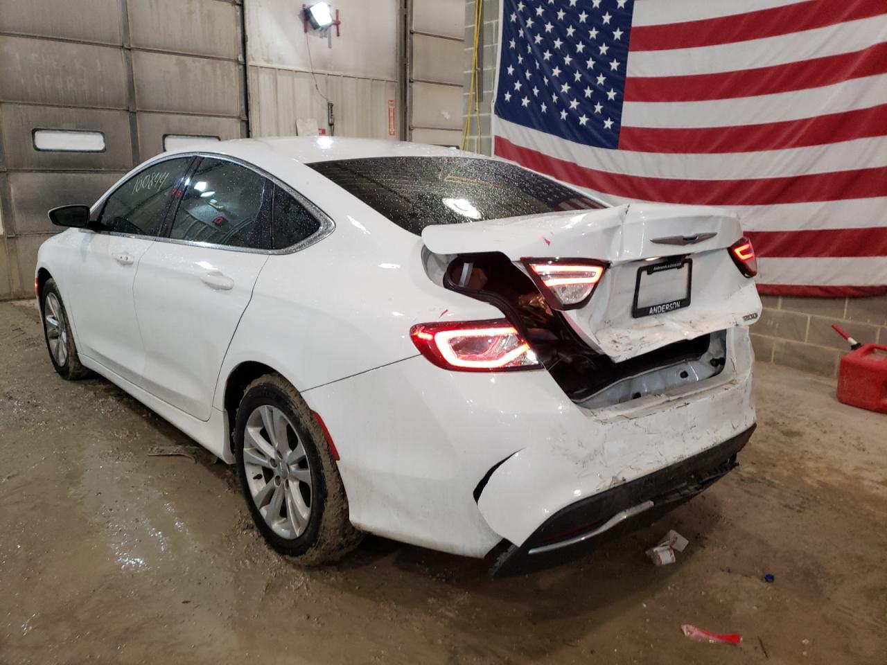 Photo 3 from auction – 2016 CHRYSLER 200 LIMITE with VIN 1C3CCCABXGN158868