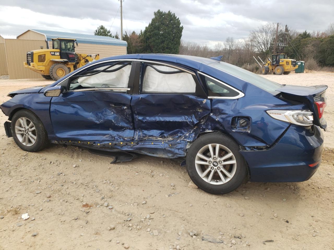 Photo 9 from auction – 2016 HYUNDAI SONATA SE with VIN 5NPE24AF3GH319481