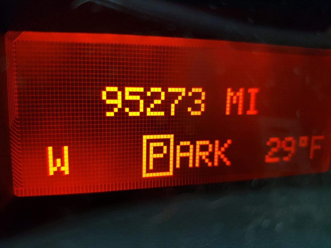 Photo 8 from auction – 2008 PONTIAC GRAND PRIX with VIN 2G2WP552081176581