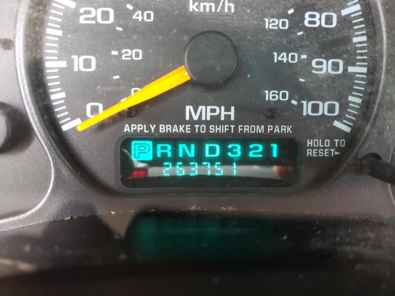 Photo 8 from auction – 2000 GMC NEW SIERRA with VIN 1GTEC19T6YZ285519