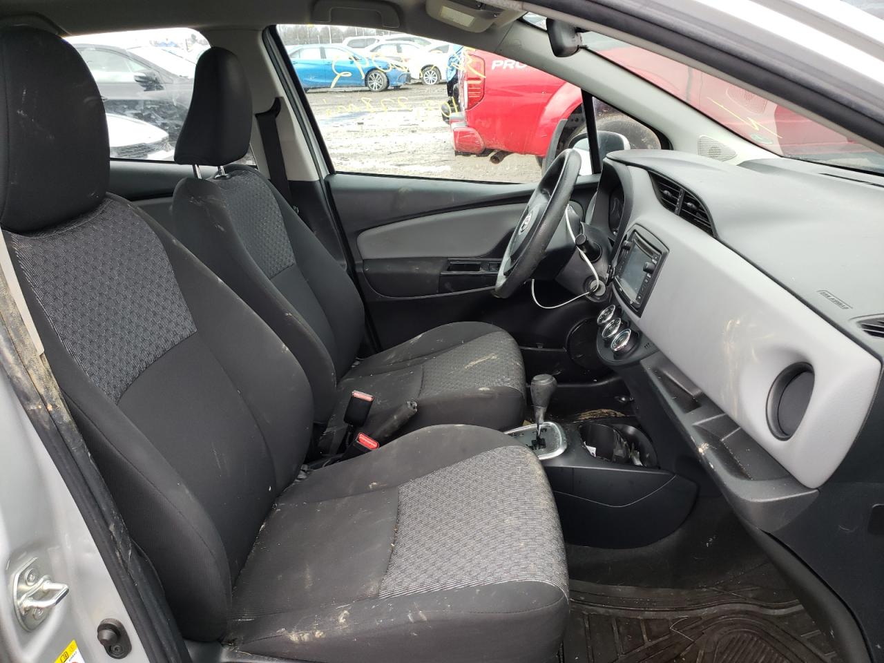 Photo 5 from auction – 2015 TOYOTA YARIS with VIN VNKKTUD38FA028389
