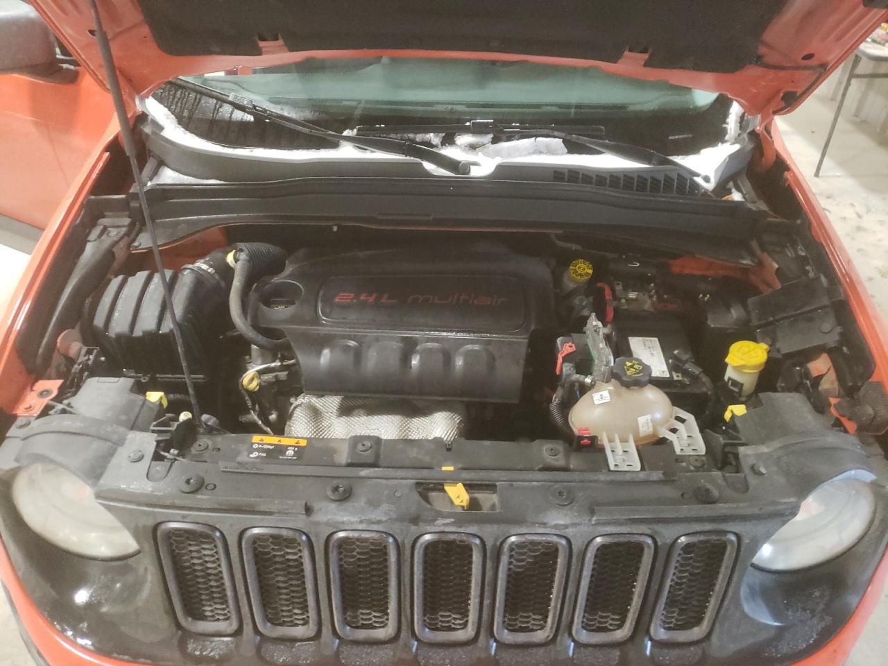 Photo 7 from auction – 2017 JEEP RENEGADE T with VIN ZACCJBCB2HPE57062