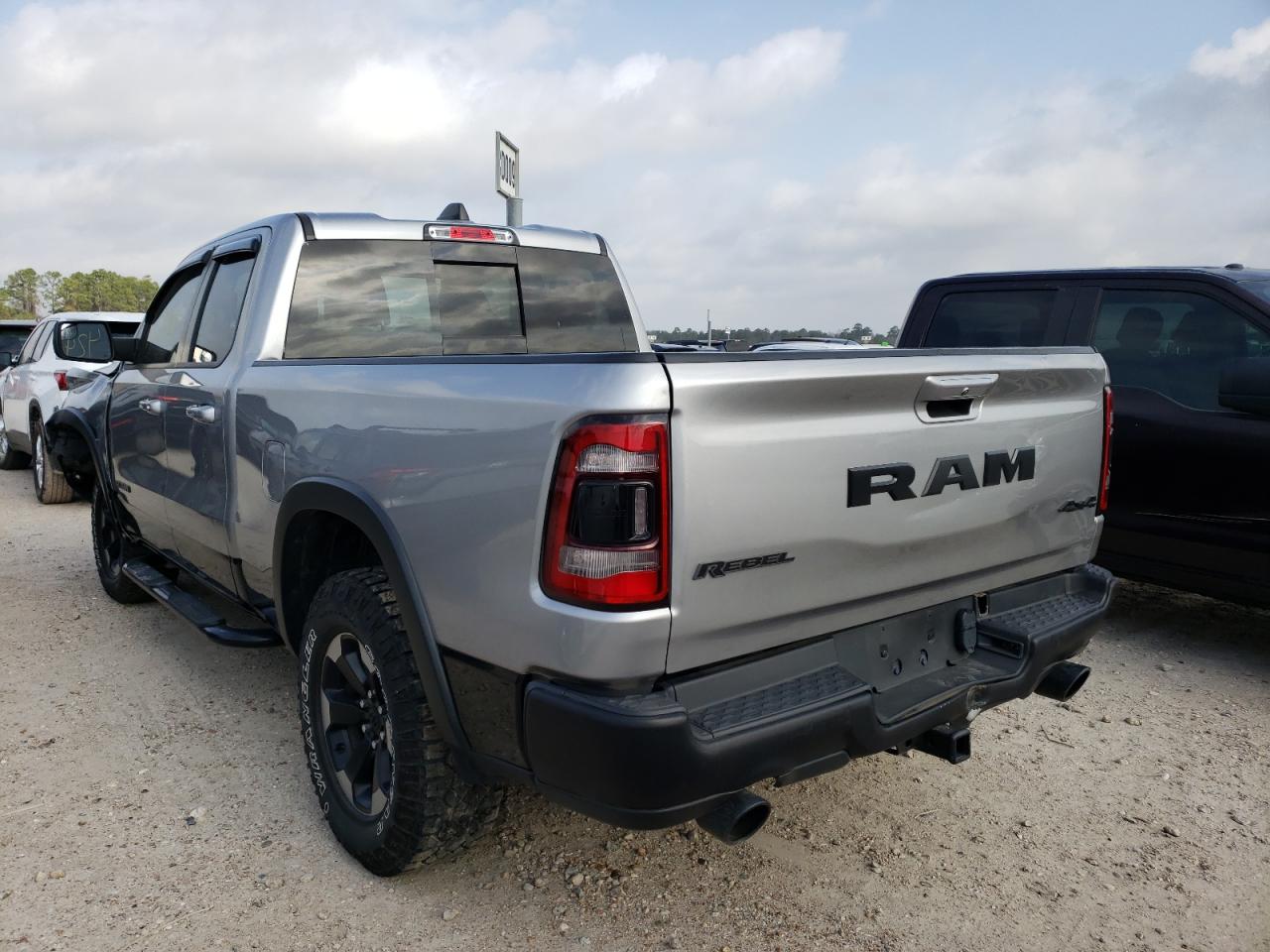 Photo 3 from auction – 2019 RAM 1500 REBEL with VIN 1C6SRFET3KN822972