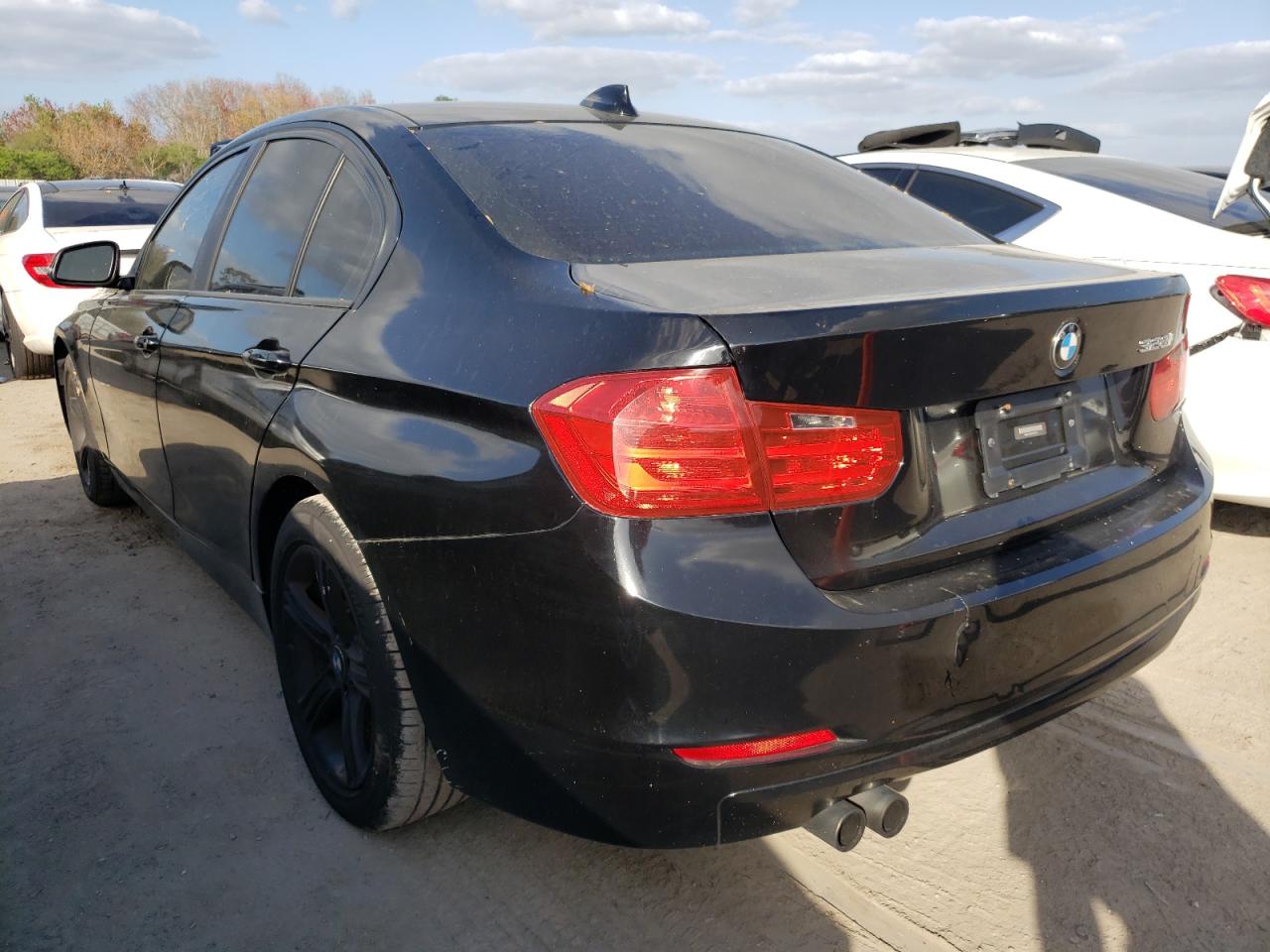 Photo 3 from auction – 2013 BMW 328 I with VIN WBA3A5C50DJ462313