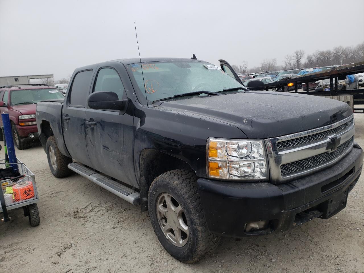 CHEVROLET SILVERADO 2012 with VIN 3GCPKSE70CG217896 - Photo from auction